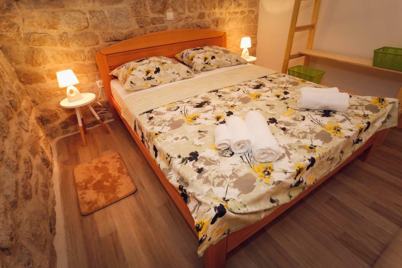 Apartment Sunce Каштела Екстер'єр фото